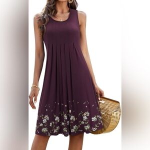 Chic Floral Midi Dress in Deep Purple